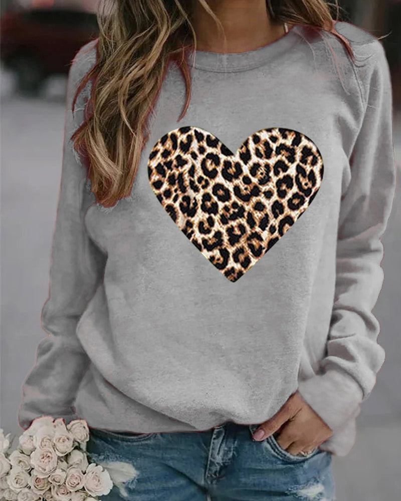 Lenka - Elegantes Sweatshirt mit Leopardenherz-Print