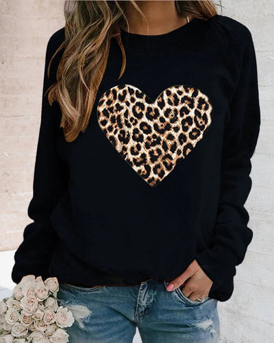 Lenka - Elegantes Sweatshirt mit Leopardenherz-Print