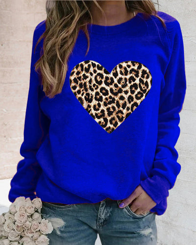 Lenka - Elegantes Sweatshirt mit Leopardenherz-Print