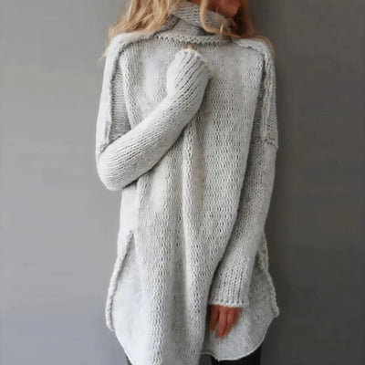 Grace - Handgestrickter Pullover mit Zopfmuster