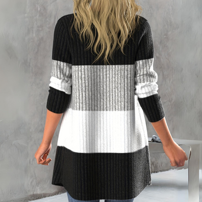 Asta - Warmer Pullover - Moderner Pullover - Bequeme Passform